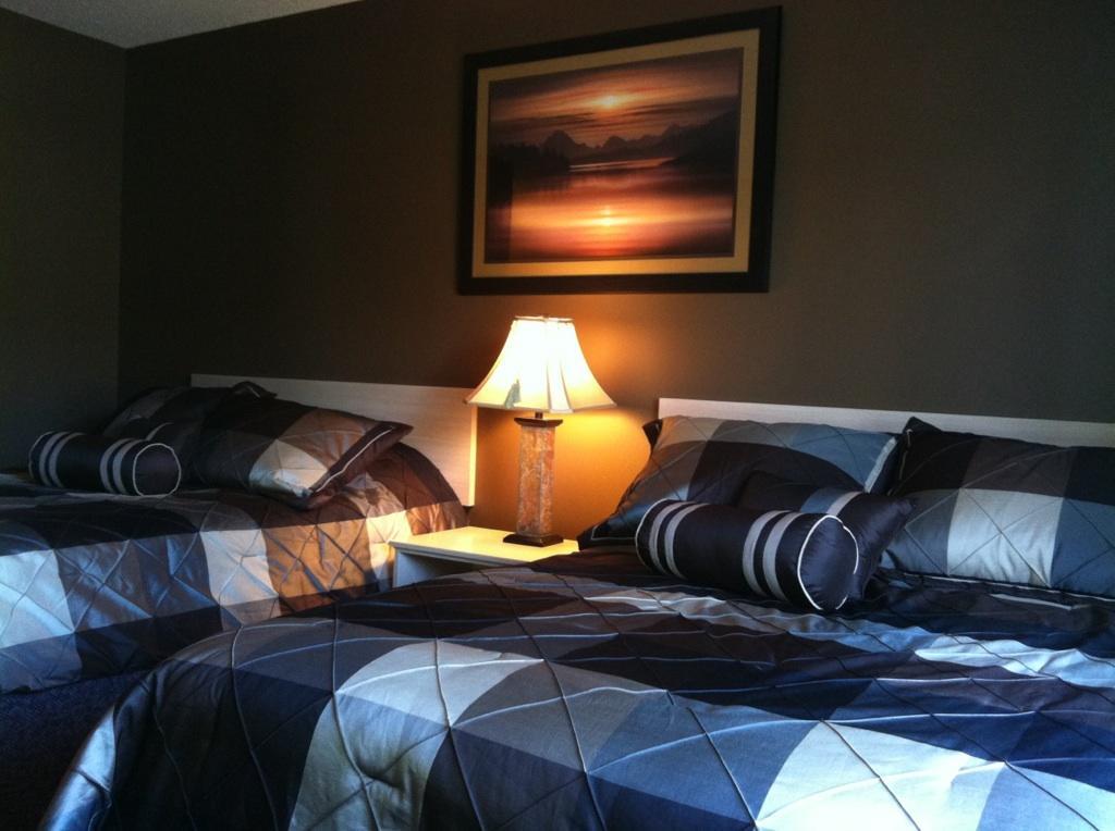 The Walla Walla Inn Rainy River Ruang foto